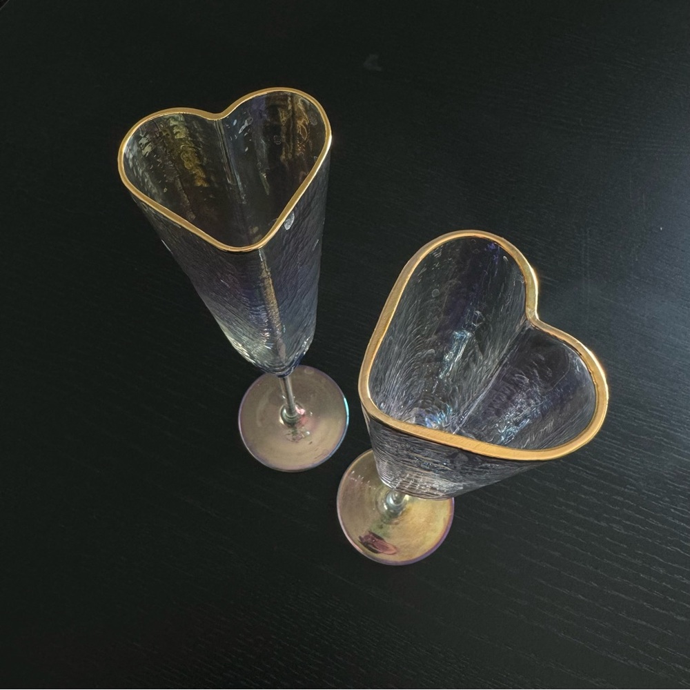 Heart-Shaped Glass Flutes with Gold Trim